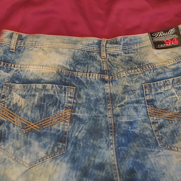 46 Thrill Blue Jeans - Picture 2 of 5